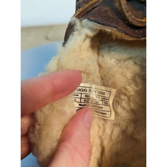 UGG Australia Chestnut Beige Moccasins Slippers Shoes Dakota 3050 Women’s Size 8 - Picture 10 of 11